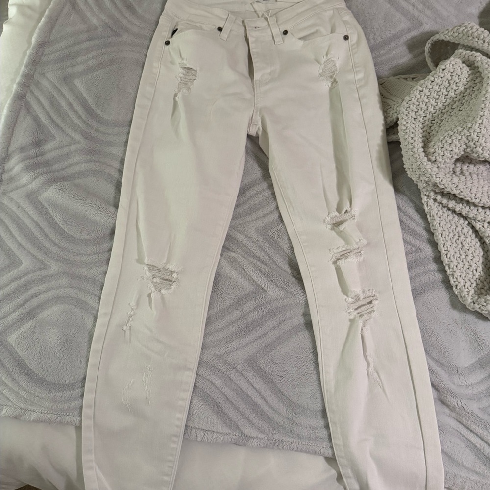 Women's KANCAN Distressed White Jeans